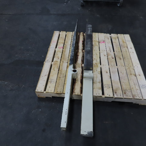 Yale 162G 42" Forks For Stand On Order Picker Forklift 69-1/2" OAL Set Of 2