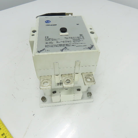 Allen Bradley 100-D300 EI 3-Pole Contactor 600VAC 340A 300HP 3Ph 110-130V Coil