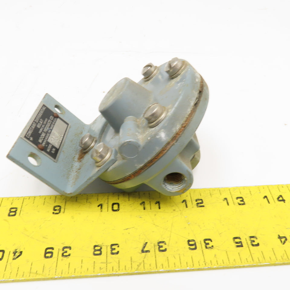Moore Products 62V 1/4" NPT Constant Differential Pneumatic Relay