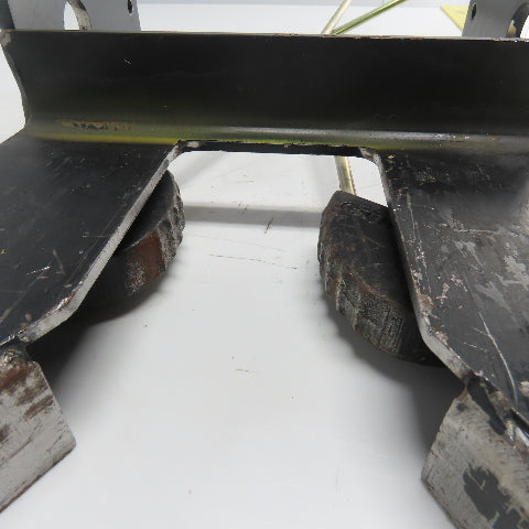 Pallet Pinch Clamp Assembly From Yale 162G Order Picker Forklift