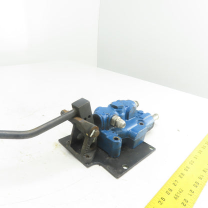 Vickers CMD12-P1020D0 Forklift Spool Valve Hydraulic Mast Hand Control Assy