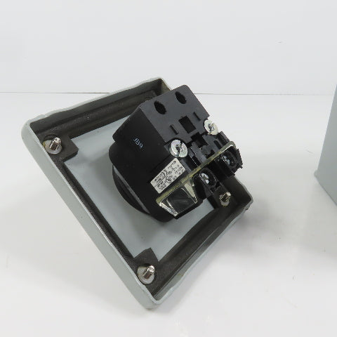 Hoffman E1PBX Nema 12, 13 Pushbutton Enclosure W/ Allen Bradley 800TC-QBH2A