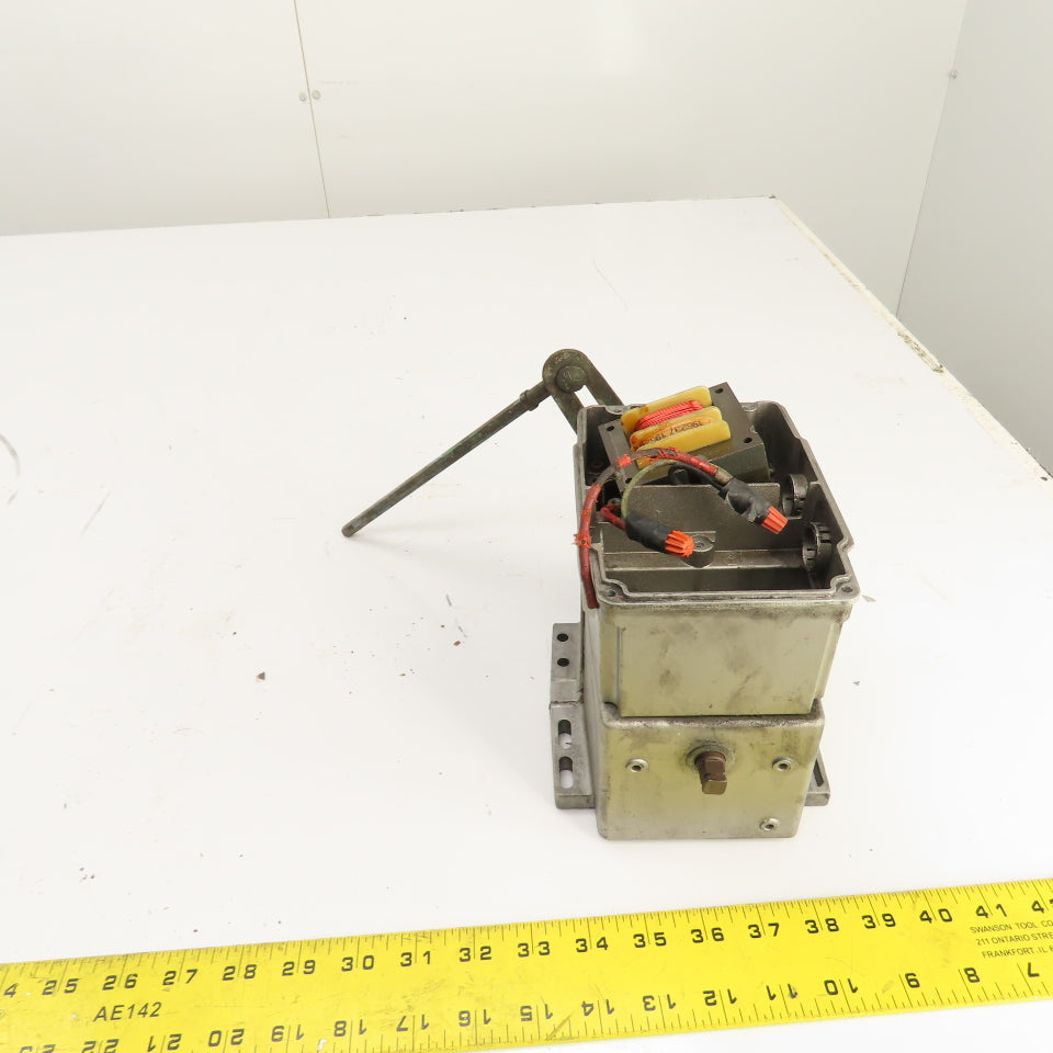 Honeywell M6284D 1000 Modutrol Motor Actuator 90/160 Deg Stroke 24V (No Cover)