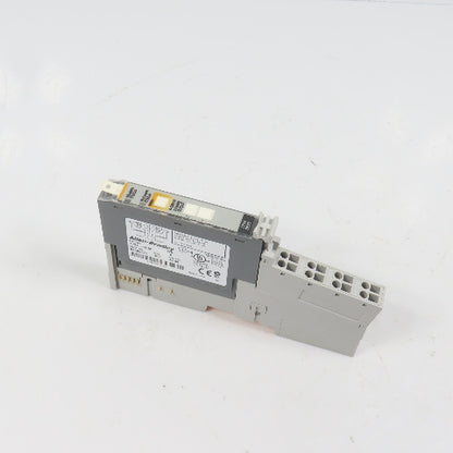 Allen Bradley 1734-OE2C Ser C Analog Output Module 3.004 W/1734-RTB&1734-MB Base
