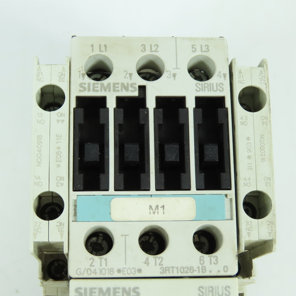 Siemens 3RT1026-1B 600V 15HP Contactor 24VDC Coil W/3RB1026-1QB0 Overload