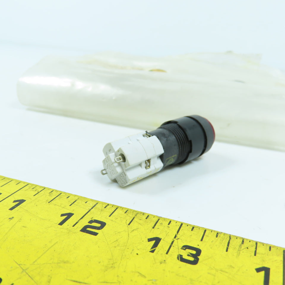 5E4 25T55 Red Illuminated Momentary Contact Pushbutton Switch 300VAC Round NEW