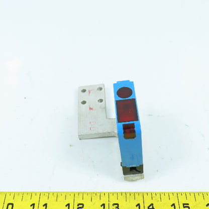 Sick 1015152 WT12L-B5181S04 Photoelectric Sensor 10-30VDC W/ Mounting Bracket