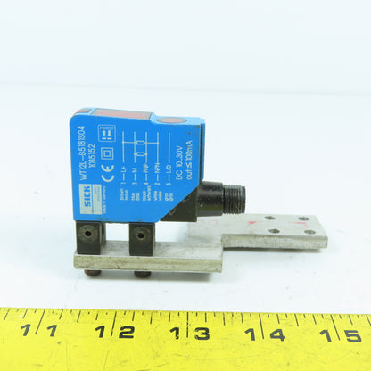 Sick 1015152 WT12L-B5181S04 Photoelectric Sensor 10-30VDC W/ Mounting Bracket