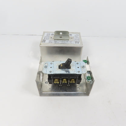 Hubbell HBL7810D 30A Manual Motor Controller Switch 20HP 600V W/ Enclosure