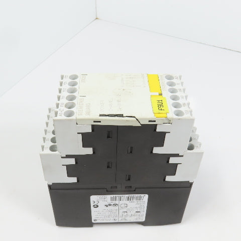 Siemens 3TK2825-1BB40 Siguard Safety Relay (Cracked Cover) 3TK28