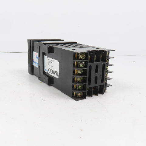 Danaher Dynapar N6104-Z210000 Panel Mount Temperature Process Controller