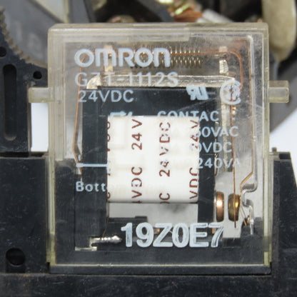 Omron G7T-1112S 240V Single Plug In Relay 24VDC Coil Duplex Socket Base Lot Of 5
