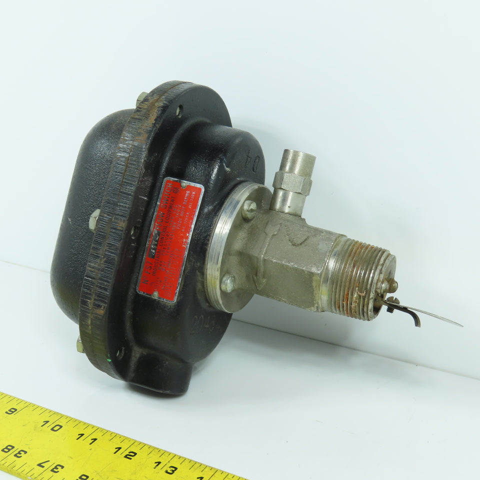 McDonnell & Miller FS7-4SV Flow Switch 115/230VAC 1000PSI Max 1-1/4" NPT