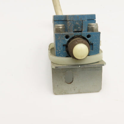 Rittal SZ 2586 300VAC 250VDC N.C Door Switch Lot Of 13