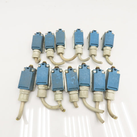 Rittal SZ 2586 300VAC 250VDC N.C Door Switch Lot Of 13