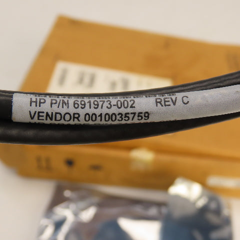 HP Hewlett Packard 691973-002 Extension 1.0m MiniSAS HD To MiniSAS Cable NEW