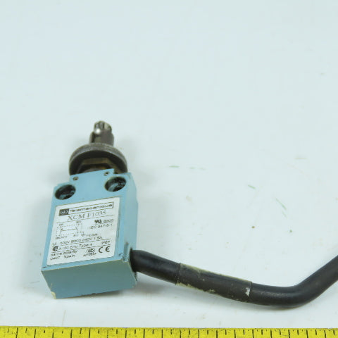 Telemecanique XCM F1035 Cam Roller Snap Action Limit Switch 500V
