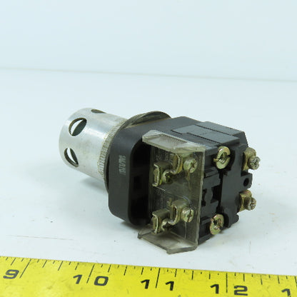 Allen Bradley 800T-PA16 Green Illuminated Momentary Contact Push Button 120V