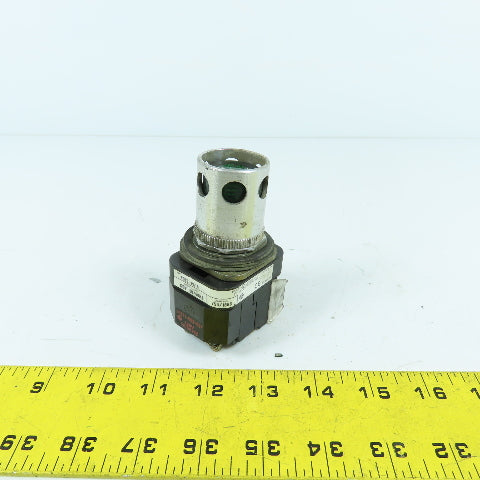 Allen Bradley 800T-PA16 Green Illuminated Momentary Contact Push Button 120V