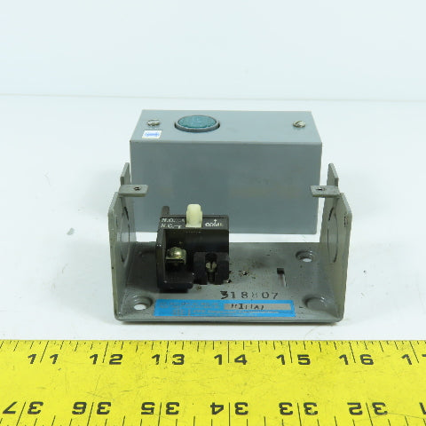 ITE H1 Non-Reversing Start Only Push Control Station Switch 600VAC