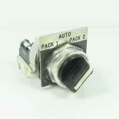 Allen Bradley 800TC-J2A Ser T 3-Position Selector Switch Type 4/13