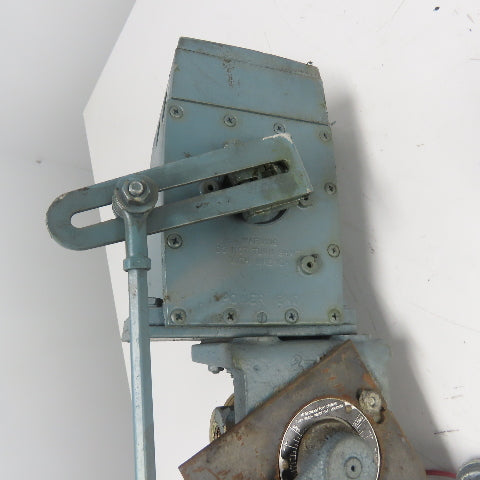 Honeywell 120V Modutrol Motor 13A 14W W/ DTF2-2RN-LH Micro switch