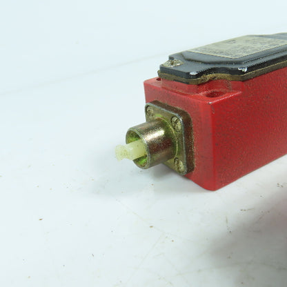 Bernstein ENM2-SU1 FF Snap Action Limit Switch 10A 400VAC 608.7390.032 Lot Of 2