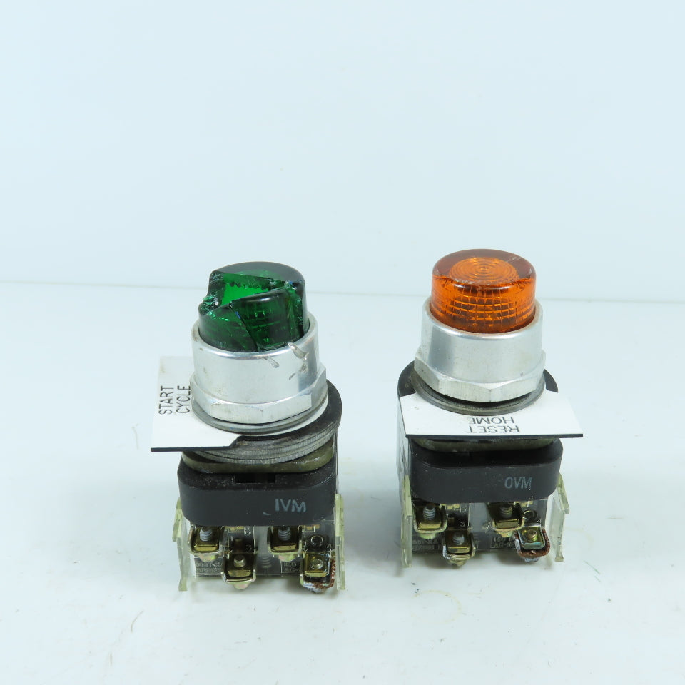 Allen Bradley 800T-PB16 Amber & Green Momentary Contact Push Button 120V Lot/2
