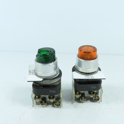 Allen Bradley 800T-PB16 Amber & Green Momentary Contact Push Button 120V Lot/2
