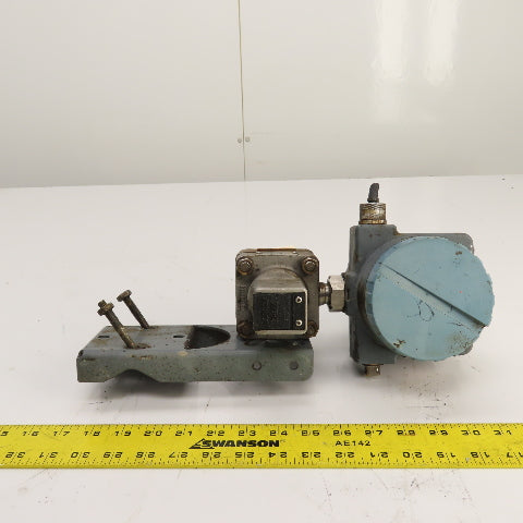 Foxboro 821GM-IS1NM2 Electronic Pressure Transmitter 4-20mA 60PSI W/ D0135ND