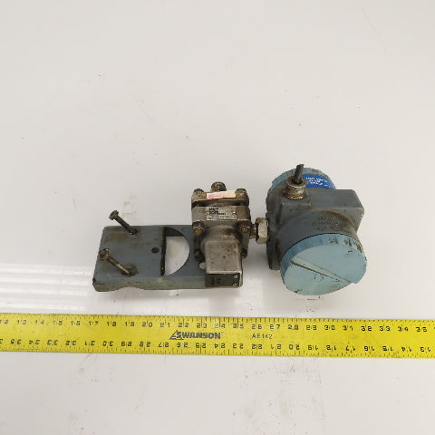 Foxboro 821GM-IS1NM2 Electronic Pressure Transmitter 4-20mA 60PSI W/ D0135ND