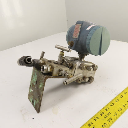 Foxboro 823DP-I3S1NM2-Y Electronic Pressure Transmitter W/ A182F31 Manifold