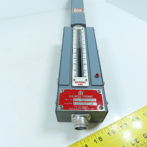 Waukee M-4 Flo-Meter Gas Flow Meter PR 12WCG W/ Waukee-Tronic Controller 1" NPT