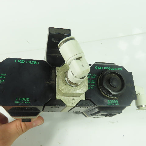 Ckd R3000 CKD F3000-10-F Pneumatic Air Filter Regulator R3000-10-T8 – Bullseye ...