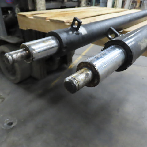 Caterpillar 1004942 3103415 Mast Lift Cylinder From Forklift ND3000-36V Set/2