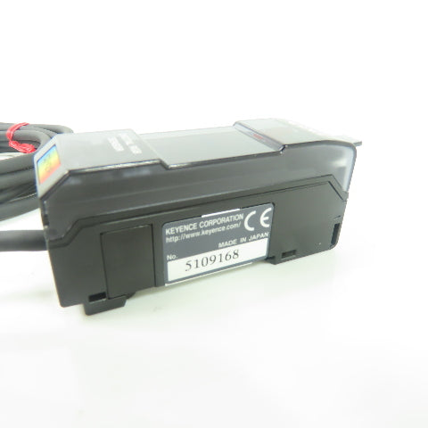 Keyence CZ-V21P Photoelectric Sensor Amplifier Unit 24VDC NEW