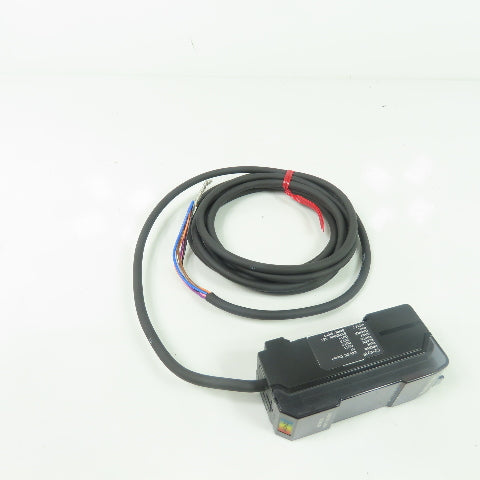 Keyence CZ-V21P Photoelectric Sensor Amplifier Unit 24VDC NEW