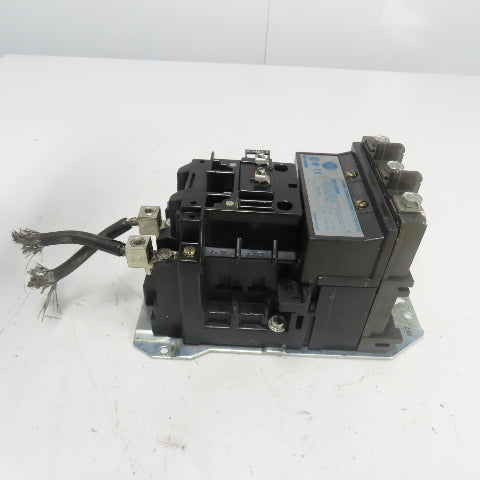Allen Bradley 500FL-DOD93 Ser A Lighting Contactor 690VAC 3-Pole 110-120V Coil