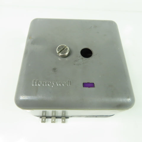 Honeywell RA890F 1288 Protectorelay Solid State Flame Detector 120V 50/60Hz