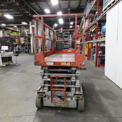 Skyjack SJIII4632 24V Man Lift Scissor Lift 32' Height 700Lb Capacity 547 Hr.