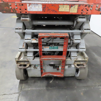 Skyjack SJIII4632 24V Man Lift Scissor Lift 32' Height 700Lb Capacity 547 Hr.