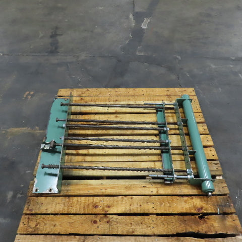 Spring Loaded Conveyor Walk-Thru Gate Mechanism For 30" Frame