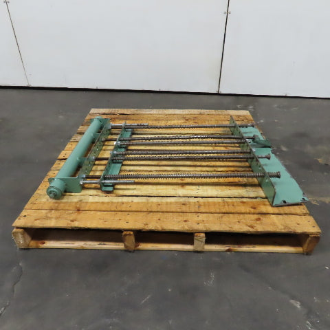 Spring Loaded Conveyor Walk-Thru Gate Mechanism For 30" Frame