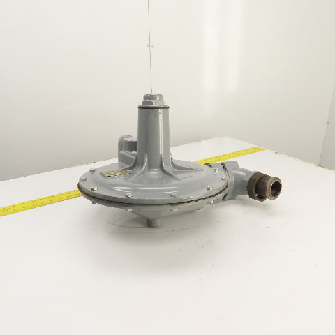 Fisher Controls S201 Gas Regulator 14-30 WC 3/8" 125PSIG In 30 WC Out