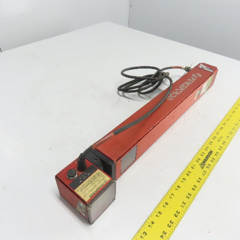 Perceptron 917-3019 Digital Surface Sensor W/ 515-0095 Tri-lite LED Flood