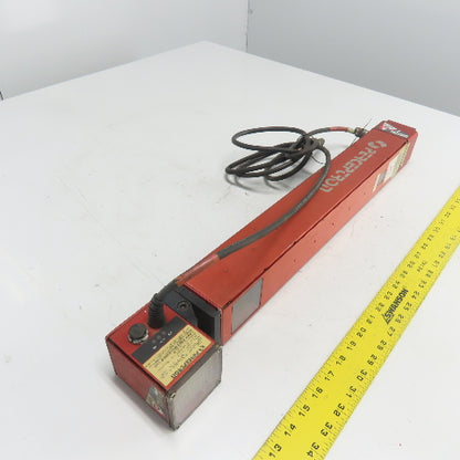 Perceptron 917-3019 Digital Surface Sensor W/ 515-0095 Tri-lite LED Flood