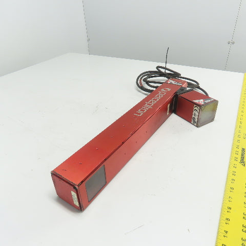 Perceptron 917-3019 Digital Surface Sensor W/ 515-0095 Tri-lite LED Flood