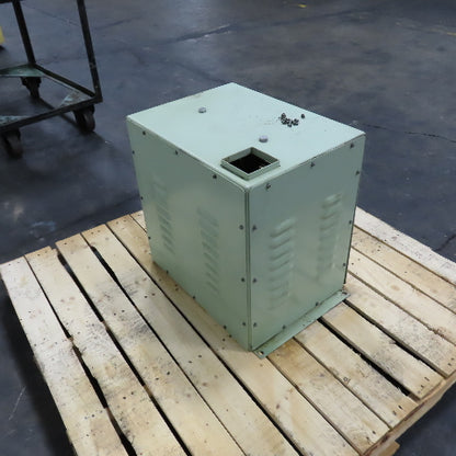 Dongan 84-3000-1350 30kVA Machine Transformer Pri 220/240/440-480V Sec 220V 3PH