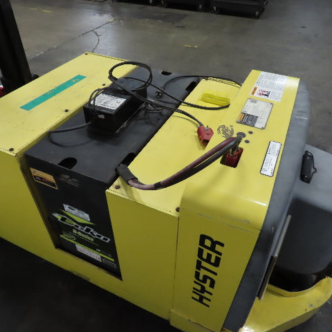 Hyster W40ZC 4000 Lb 24V Walkie High Lift Pallet Stacker 100" Lift -2020 Battery