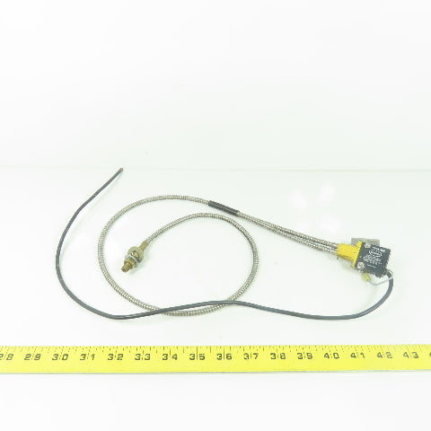 Nordson 131476B Photoelectric Sensor Diffuse Mode 10-30VDC 150mA